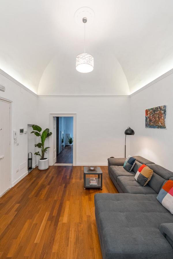 Casa Dei Visionari Apartment Бари Екстериор снимка